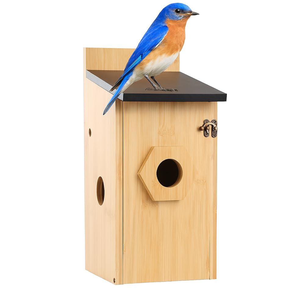 Rustic Bird House - Ventilated Outdoor Nesting Box